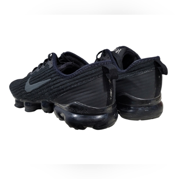 Nike Air VaporMax Flyknit 3 GS 'Black Anthracite' - Picture 4 of 8